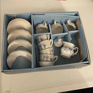Vtg China Toy Set Ceramic Cups And Saucers‎